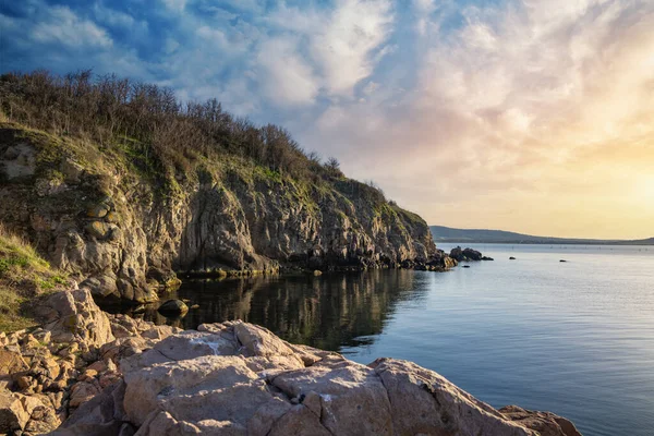 Tranquilo Paisaje Costero Búlgaro Con Tranquilo Azul Reflectante Mar Negro — Foto de Stock