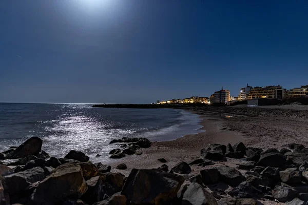 Balneario Tranquilo Pueblo Pomorie Con Luces Eléctricas Brillantes Grandes Hoteles — Foto de Stock