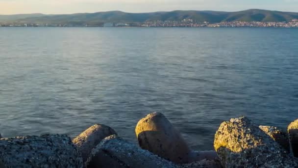 Small Concrete Reliable Breakwater Background Spacious Blue Cloudy Sky Raging — Vídeos de Stock