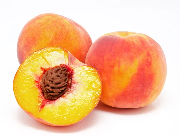 Peaches isolated on a white — Stock Photo, Image