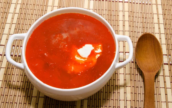 Borschtsch ukrainische und russische Nationalsuppe — Stockfoto