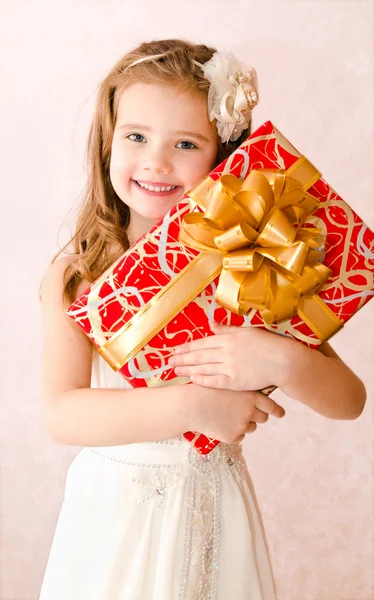 Porträtt av glad bedårande lilla flicka k — Stockfoto