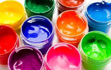 guaj boya beyaz izole 