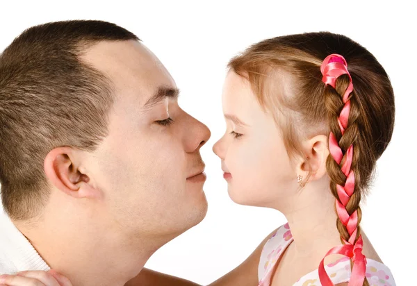 亲吻她的父亲被隔绝的小女孩 — 图库照片