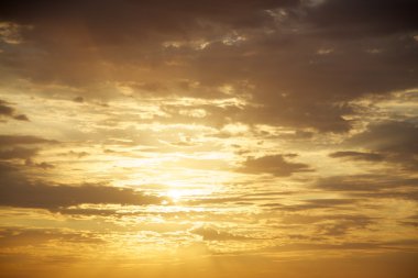yoğun gün batımı