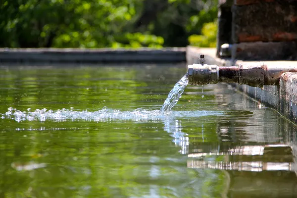 Alimentation en eau — Photo