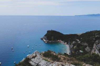 Sarazenler Körfezi ve Punta Crena, Liguria - İtalya