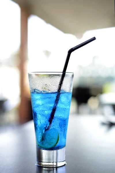 Soda citron glacé bleu — Photo