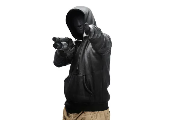 Gizli Maskeli Bir Suçlu Tüfeği Tutar Beyaz Arka Planda Izole — Stok fotoğraf