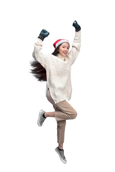 Aziatische Vrouw Met Winter Handschoenen Santa Hoed Geïsoleerd Witte Achtergrond — Stockfoto