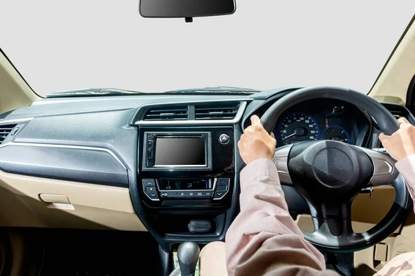 Homme Avec Les Mains Sur Volant Conduisant Une Voiture — Photo