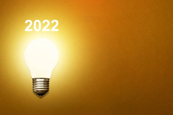 2022 Light Bulb Happy New Year 2022 — Stok fotoğraf