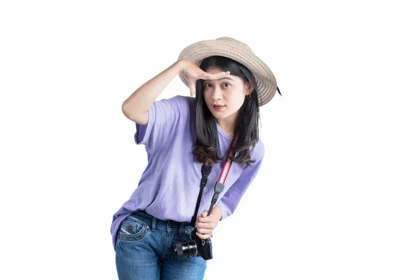 Mujer Asiática Con Sombrero Cámara Mirando Algo Aislado Sobre Fondo —  Fotos de Stock