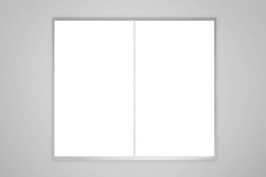 Penceresi camlı, siyah duvarlı boş bir oda.