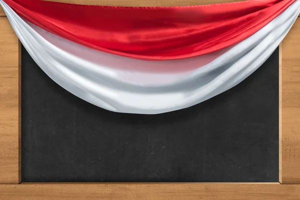 Kırmızı Beyaz Arkaplanı Olan Boş Küçük Bir Tahta Endonezya Nın — Stok fotoğraf