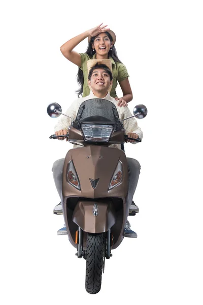 Casal Asiático Com Chapéu Sentado Uma Scooter Isolado Sobre Fundo — Fotografia de Stock