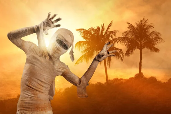 Mummy Standing Claw Hands Sunset Scene Background Halloween Concept — Photo