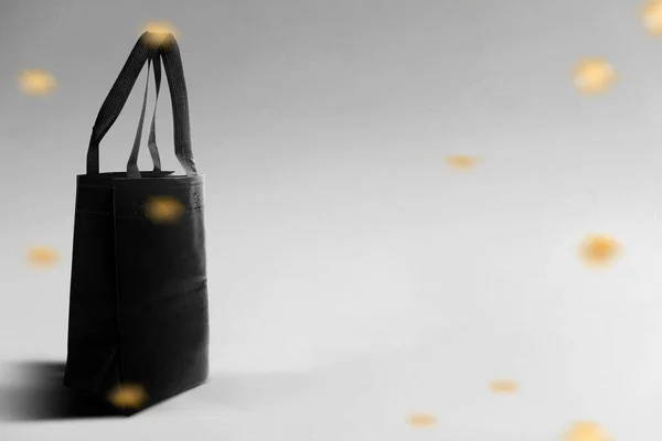 Shopping Bag White Background Black Friday Concept — Zdjęcie stockowe