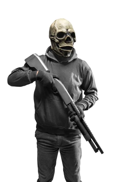 Hombre Con Disfraz Cabeza Cráneo Para Halloween Sosteniendo Pistola Aislada — Foto de Stock