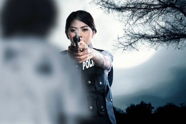 Asian Woman Police Vest Gun Her Hand Ready Attack Zombies — Stock Photo, Image