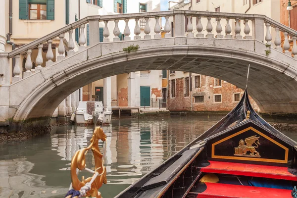 Gondoltur i Venedig, Italien — Stockfoto