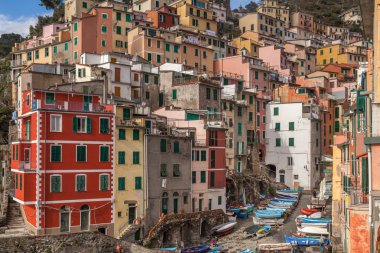 Riomaggiore balıkçı köyü, cinque terre, İtalya