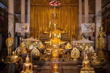 Na Klua, Phra Samut Chedi Bölgesi, Samut Prakan 10290, 15 Mayıs 2022: Wat Sakhla - çok güzel bir ruhani ibadet yeri ve eşsiz bir şekilde tasarlanmış. Çeşitli türde müzeler..