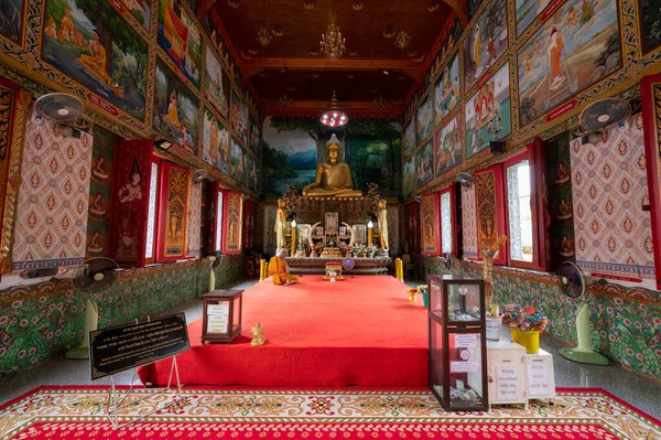 Bang Mot, Thung Khru, Bangkok 10140, 15 Mayıs 2022: Wat Bang Mot Sotharam - Geçmişte pirinç tarlalarının ortasında yer alan, keşişlere ibadet etmek ve erdem kazanmak için uygun bir tapınak.