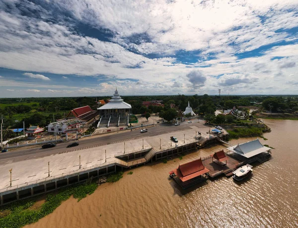 Wat Sing Bölgesi, Chai Nat. Haziran 04, 2022. Wat Pak Khlong Makham Thao (Wat Luang Pu Suk), Chainat bölgesinin en önemli tapınaklarından biridir..