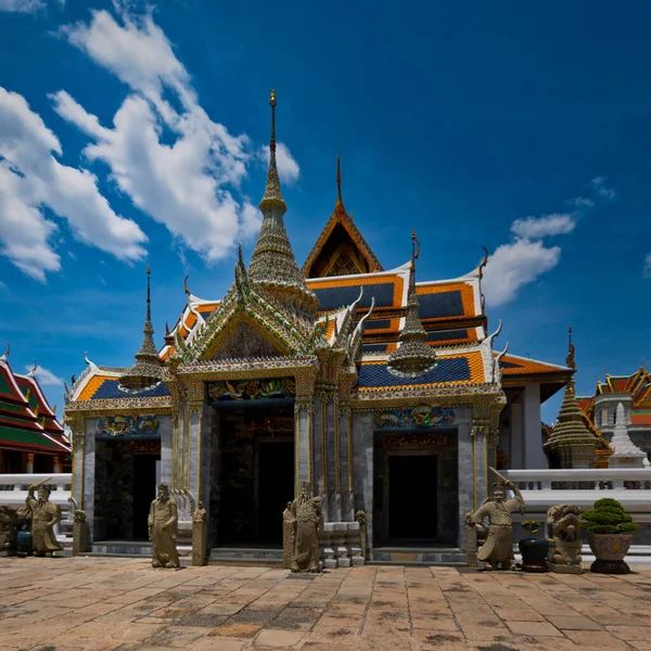 Phra Nakhon Bangkok Juin 2022 Wat Ratchapradit Sathitmahasimaram Rajawarawiharn Carreaux — Photo