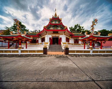 Bangkok, Tayland - 2 Temmuz 2022. Wat Thung Setthi. Başlangıçta tarımın o kadar etkili olduğu bir alan ki, genellikle 