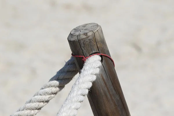 Prvky plot na pláži — Stock fotografie
