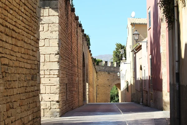 Gamla fästningen i alcudia — Stockfoto