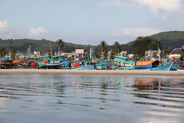 Łodzie, łodzie wietnamski rybaków — Zdjęcie stockowe