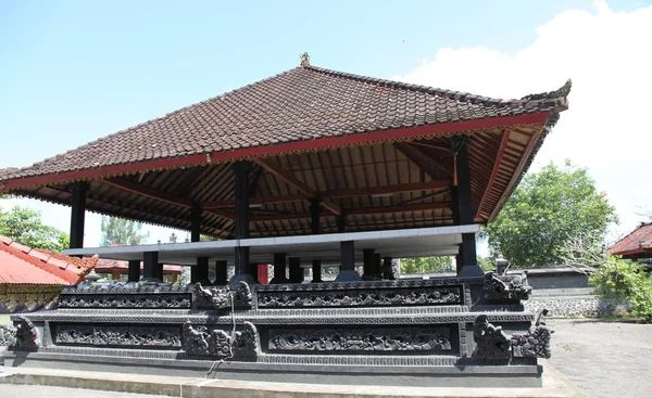 Edifícios religiosos na ilha de Bali — Fotografia de Stock