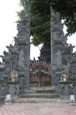 Bali Adası dinî yapılar