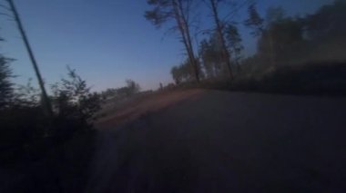 Otomobil yarışlarına arabalar katılıyor