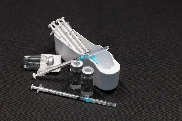 Medical Equipment Includes Syringes Hypodermic Needles Safety Caps Vials Containing — Foto Stock