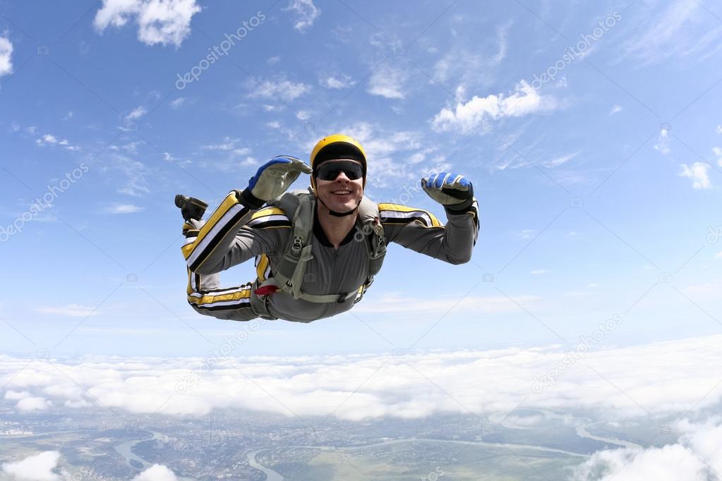 Skydiving photo.