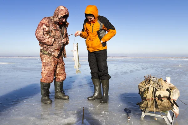 Pêche sur glace. — Photo