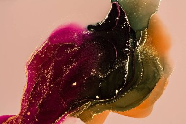 Soyut parlak parlak renk sıvısı arkaplan, altın çizgili el yapımı alkol boyası, yüksek çözünürlüklü arka plan tasarımı için sıvı mürekkep dokusu