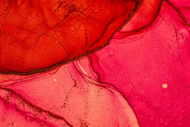 Soyut parlak renk sıvısı arka plan, elle çizilmiş alkol tablosu. Arkaplan tasarımı için sıvı mürekkep dokusu