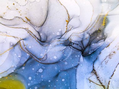 Soyut parlak parlak renk akışkan arka plan, altın çizgili el yapımı alkol tablosu. Arkaplan tasarımı için sıvı mürekkep dokusu