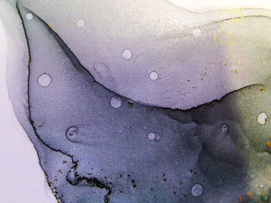 Soyut parlak parlak renk akışkan arka plan, altın çizgili el yapımı alkol tablosu. Arkaplan tasarımı için sıvı mürekkep dokusu