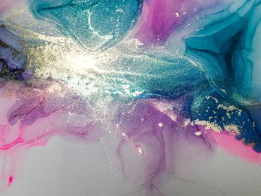 Soyut parlak parlak renk akışkan arka plan, altın çizgili el yapımı alkol sanat tablosu. Arkaplan tasarımı için sıvı mürekkep dokusu