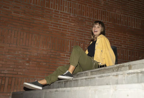 Blond Woman Sitting Staircase Outdoors City Night — Foto de Stock