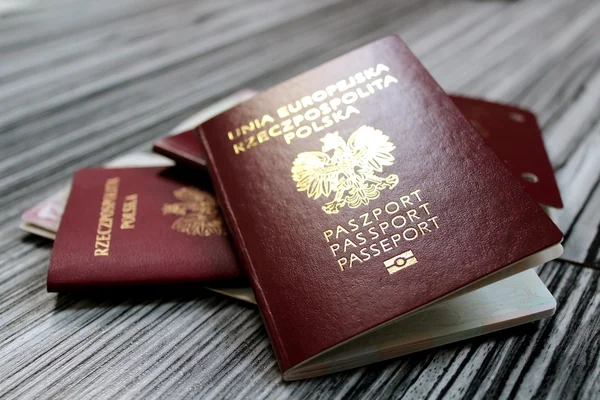 Europa paszporty na eleganckie tło — Zdjęcie stockowe