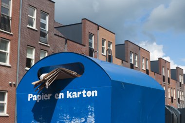 atık kağıt konteyner