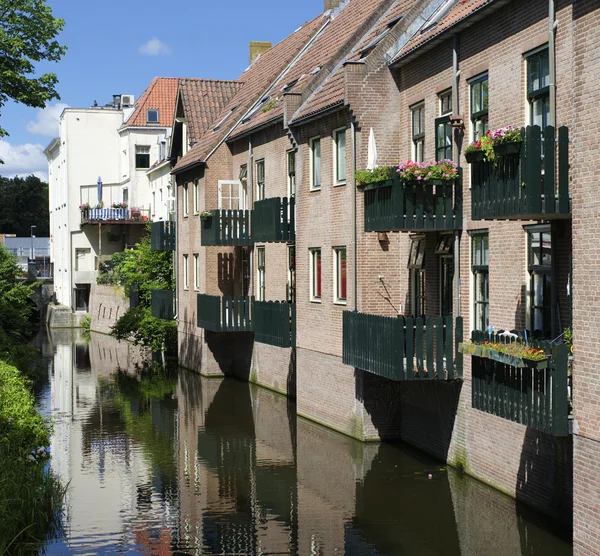 Houses above a canal — Stock Photo, Image