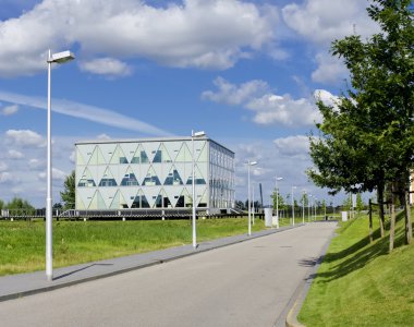 Modern ofis binası